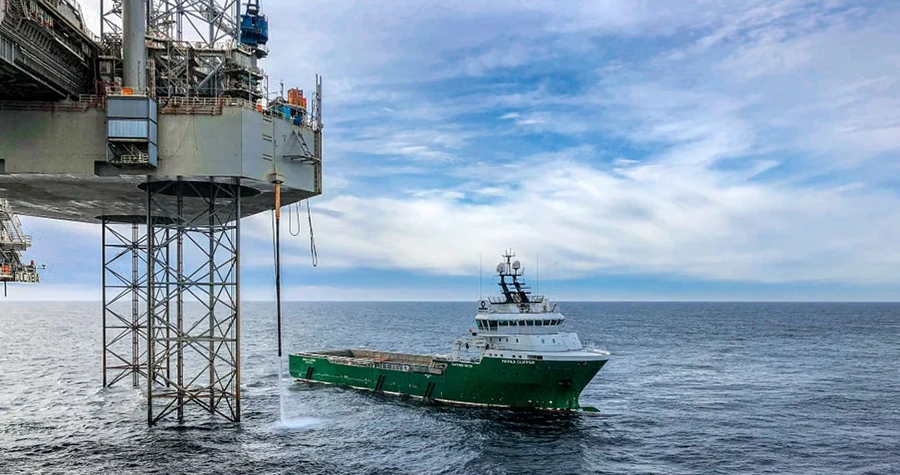 Pourquoi le conteneur offshore est-il beaucoup plus cher que le conteneur maritime standard ?